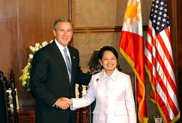 George W Bush - Gloria Arroyo